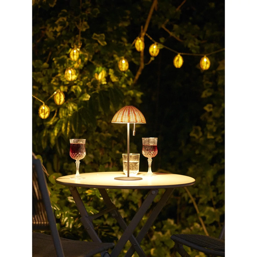 Fonott búrájú LED kültéri lámpa 32 cm