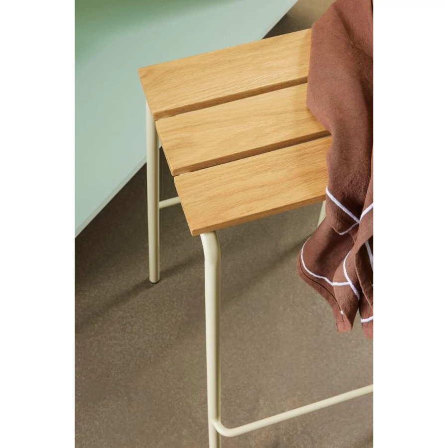 Homokszínű bárszék