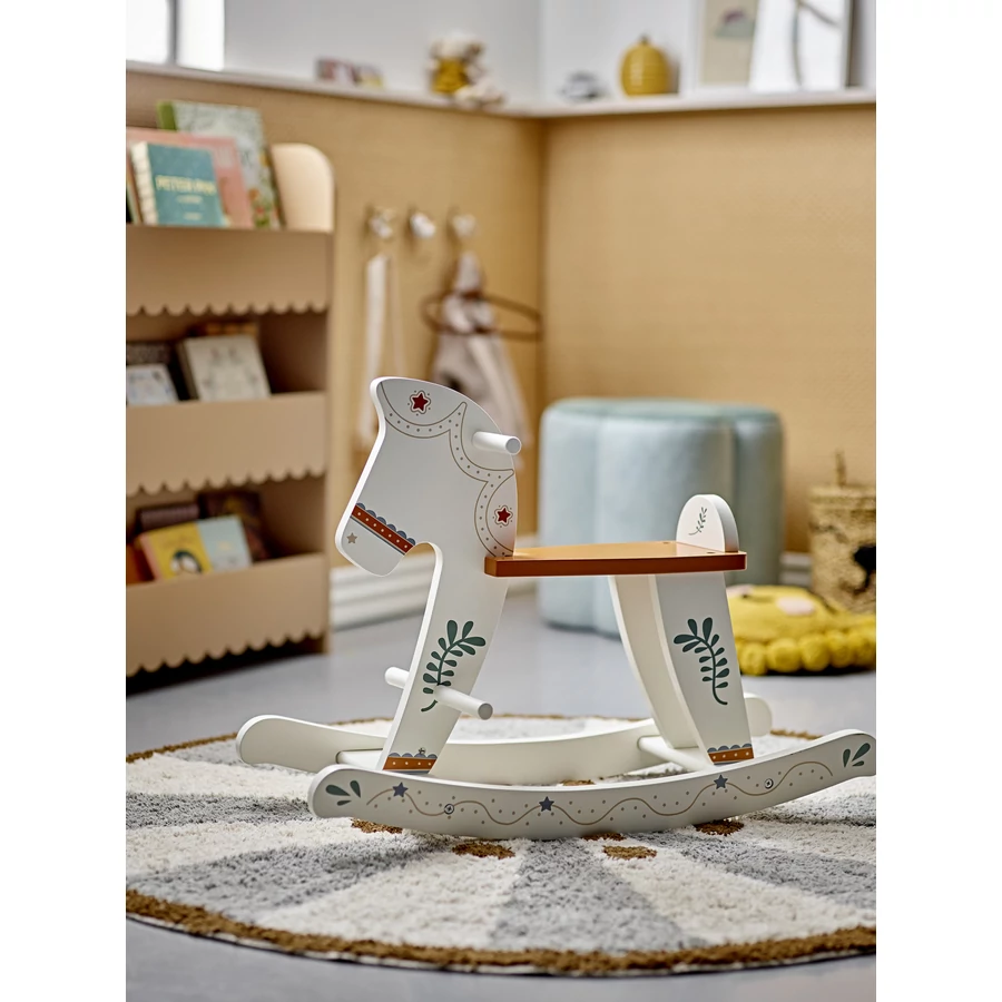 Klasszikus fa hintaló