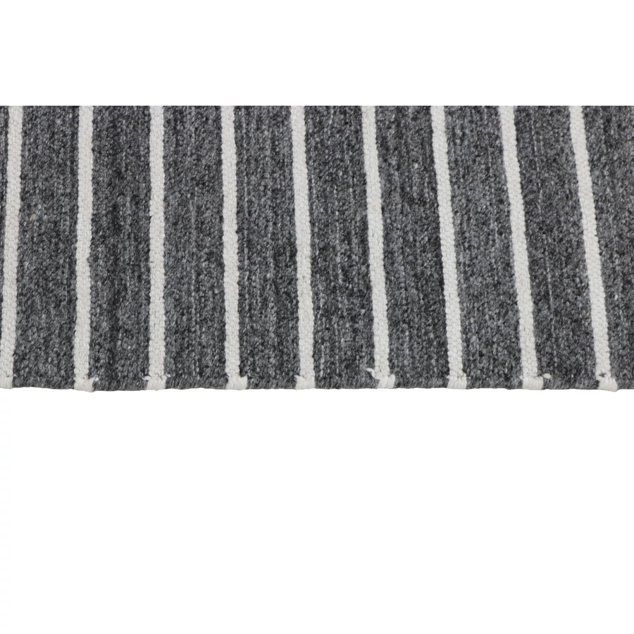 Sötétszürke és fehér csíkos prémium szőnyeg 200x140 cm