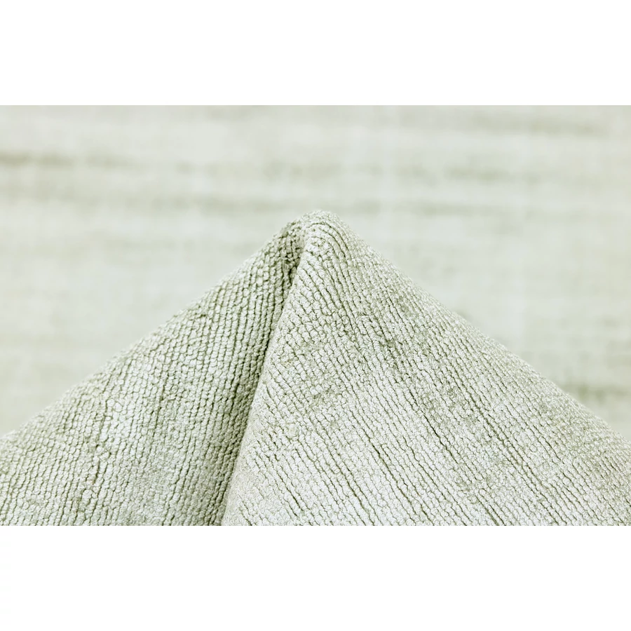 Világos zöldes színű prémium szőnyeg 170x240 cm