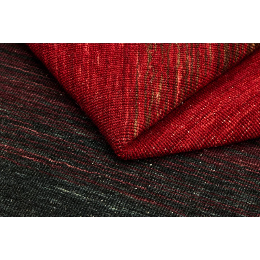 Vörös és fekete prémium kilim szőnyeg 90x60 cm